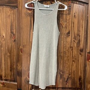 hashttag ribbed green dress